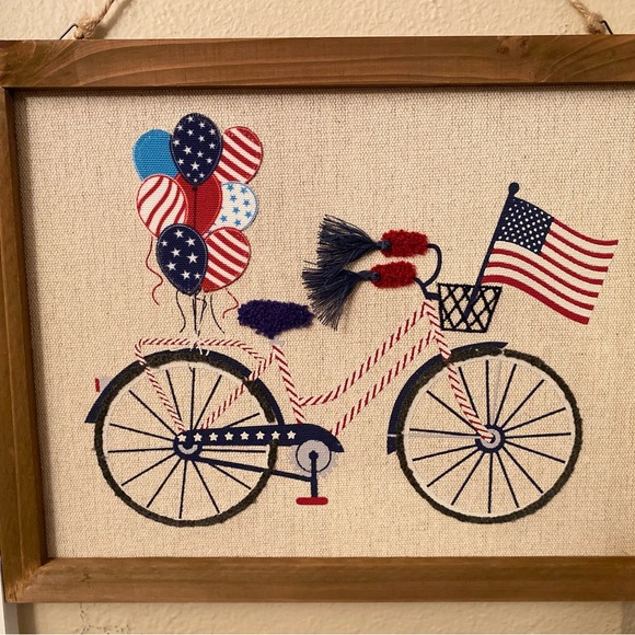 July 4th Patriotic Bicycle Wall Sign, Bicycle Kitchen Towels & Bicycle Napkins - Picture 8 of 13